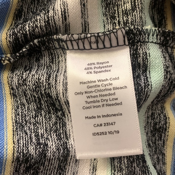 Final Price T by Talbots Pull On Skirt SZ Medium Stripe Pattern - Picture 9 of 9